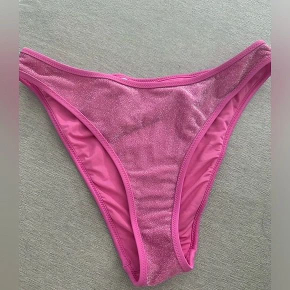 Aerie sparkle pink bikini - Picture 2 of 4